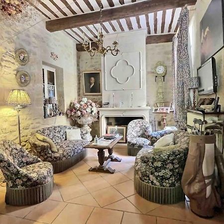 Chez Lydia - Osez La Vie De Chateau ! Pont Du Gard, Uzes Ремулен Экстерьер фото