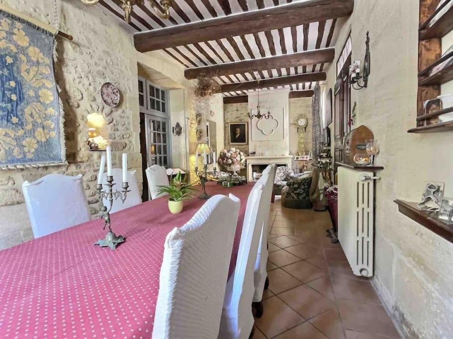 Chez Lydia - Osez La Vie De Chateau ! Pont Du Gard, Uzes Ремулен Экстерьер фото