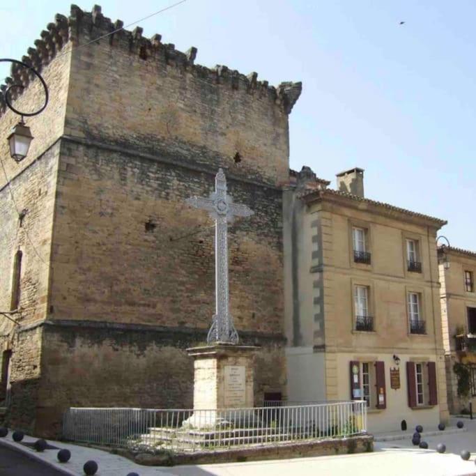 Chez Lydia - Osez La Vie De Chateau ! Pont Du Gard, Uzes Ремулен Экстерьер фото