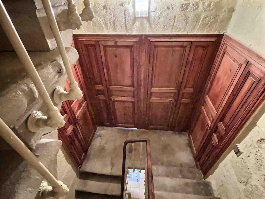 Chez Lydia - Osez La Vie De Chateau ! Pont Du Gard, Uzes Ремулен Экстерьер фото